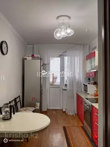 2-комнатная квартира, этаж 3 из 9, 63 м²