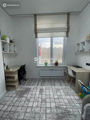 3-комнатная квартира, этаж 9 из 9, 89 м²