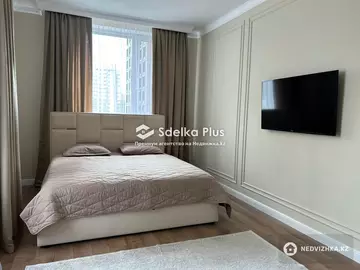 4-комнатная квартира, этаж 3 из 18, 120 м²