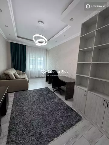 4-комнатная квартира, этаж 21 из 26, 154 м²