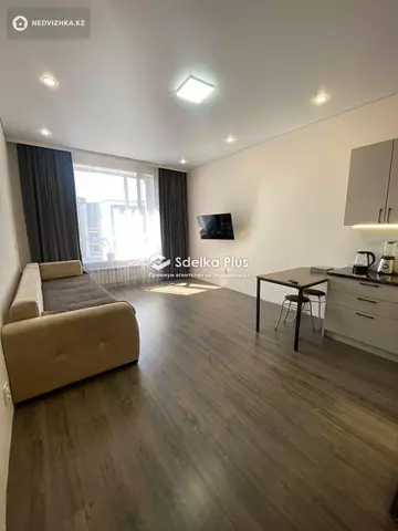 2-комнатная квартира, этаж 9 из 9, 42 м²