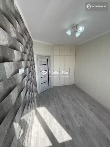 2-комнатная квартира, этаж 3 из 8, 48 м²