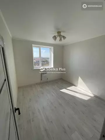 2-комнатная квартира, этаж 3 из 8, 48 м²