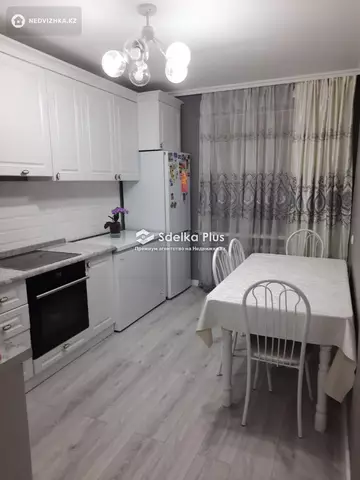 2-комнатная квартира, этаж 1 из 6, 54 м²