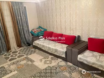 3-комнатная квартира, этаж 3 из 5, 62 м²