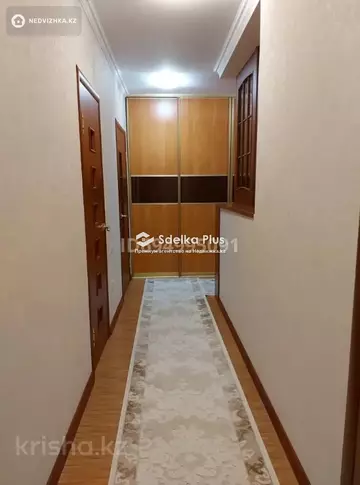 3-комнатная квартира, этаж 4 из 13, 85 м²