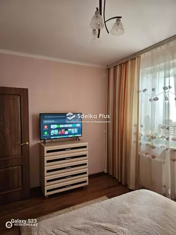 3-комнатная квартира, этаж 14 из 23, 93 м²