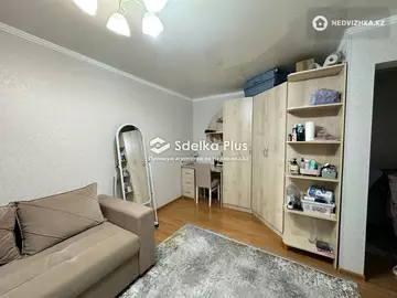 1-комнатная квартира, этаж 2 из 5, 30 м²