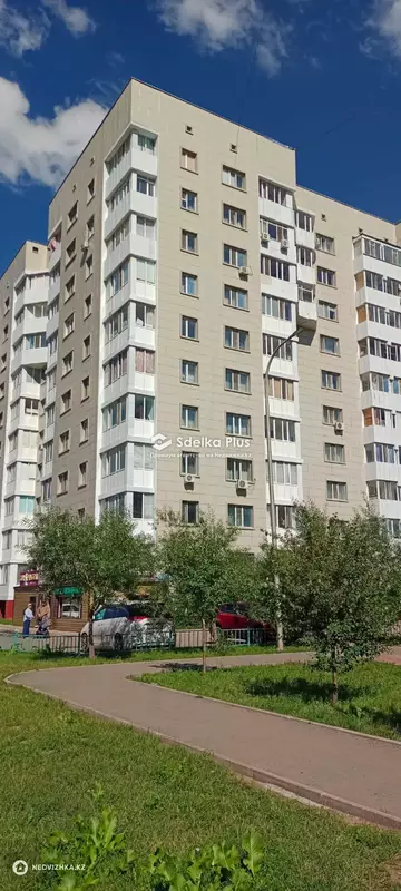 2-комнатная квартира, этаж 1 из 10, 73 м²