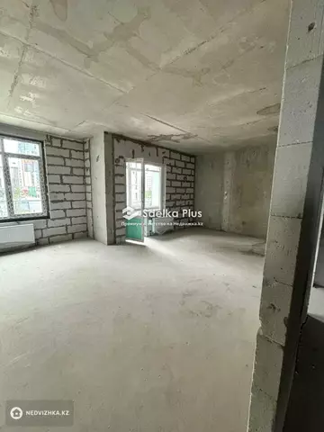 3-комнатная квартира, этаж 2 из 16, 100 м²