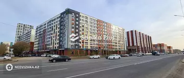 3-комнатная квартира, этаж 3 из 10, 77 м²