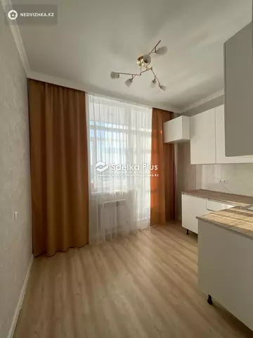 1-комнатная квартира, этаж 9 из 17, 38 м²