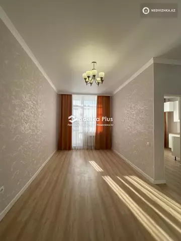 1-комнатная квартира, этаж 9 из 17, 38 м²