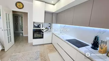 2-комнатная квартира, этаж 7 из 10, 68 м²