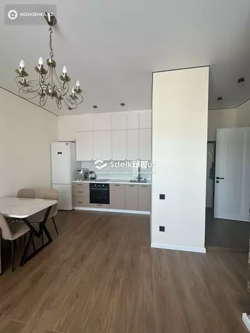 2-комнатная квартира, этаж 7 из 17, 42 м²