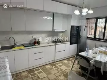 87 м², 2-комнатная квартира, этаж 1 из 12, 87 м², изображение - 1