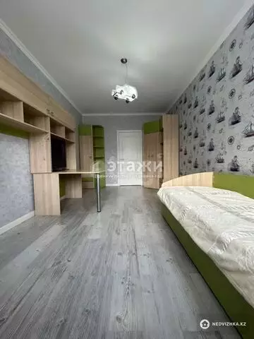 122 м², 4-комнатная квартира, этаж 4 из 12, 122 м², изображение - 1