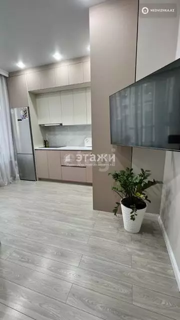 3-комнатная квартира, этаж 10 из 18, 60 м²