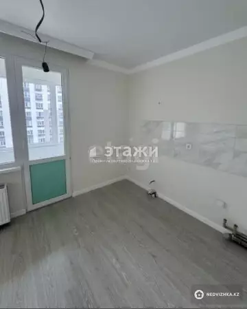 1-комнатная квартира, этаж 6 из 9, 37 м²