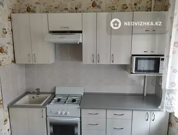 1-комнатная квартира, этаж 2 из 4, 31 м²