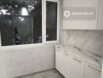 2-комнатная квартира, этаж 2 из 5, 45 м²