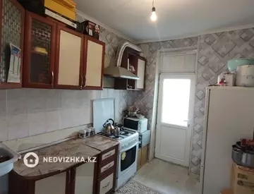 1-комнатная квартира, этаж 4 из 4, 34 м²