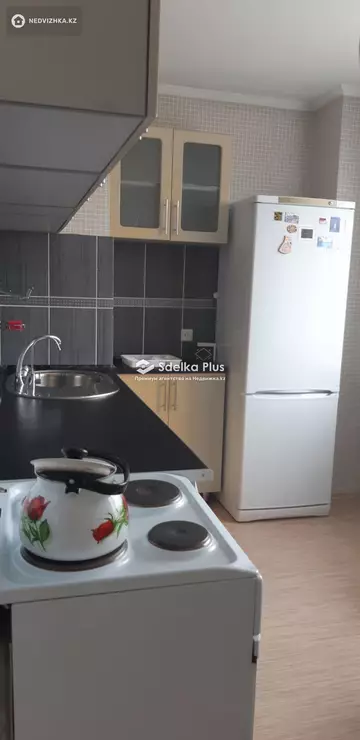 1-комнатная квартира, этаж 11 из 16, 38 м²