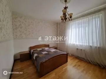 4-комнатная квартира, этаж 5 из 12, 165 м²