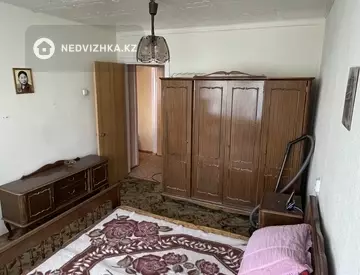 2-комнатная квартира, этаж 4 из 9, 51 м²