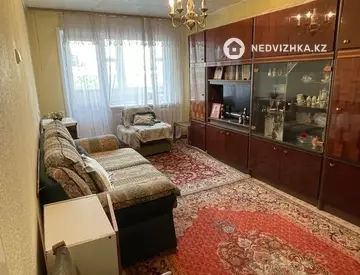 2-комнатная квартира, этаж 4 из 9, 51 м²