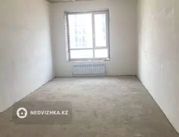 2-комнатная квартира, этаж 2 из 9, 75 м², на длительный срок