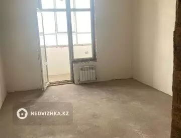 2-комнатная квартира, этаж 2 из 9, 75 м², на длительный срок