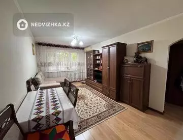 3-комнатная квартира, этаж 1 из 3, 53 м²