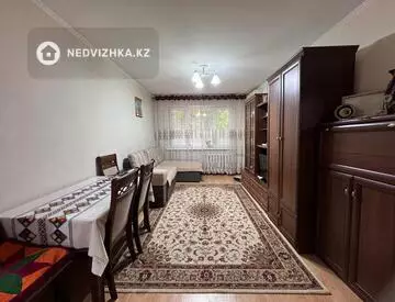 3-комнатная квартира, этаж 1 из 3, 53 м²