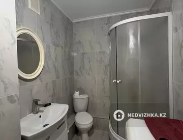 1-комнатная квартира, этаж 1 из 9, 50 м², посуточно