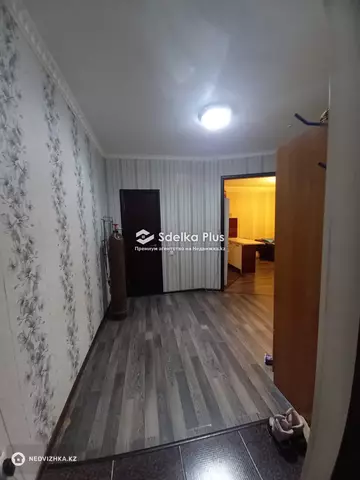 2-комнатная квартира, этаж 8 из 12, 54 м²