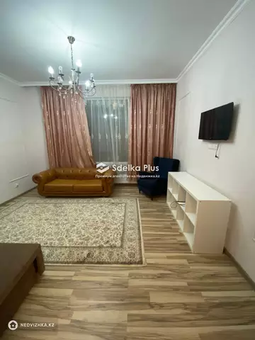 1-комнатная квартира, этаж 5 из 9, 42 м²