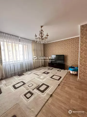 3-комнатная квартира, этаж 5 из 6, 83 м²