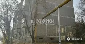 3-комнатная квартира, этаж 1 из 5, 65 м²