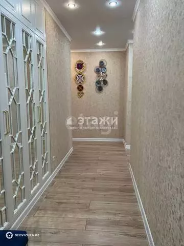 4-комнатная квартира, этаж 4 из 20, 115 м²