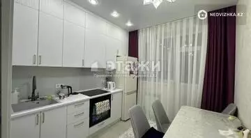 2-комнатная квартира, этаж 3 из 10, 60 м²