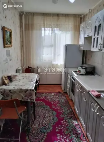 2-комнатная квартира, этаж 3 из 5, 51 м²