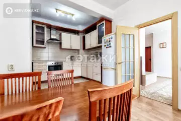 2-комнатная квартира, этаж 6 из 12, 54 м²