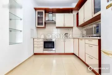 2-комнатная квартира, этаж 6 из 12, 54 м²