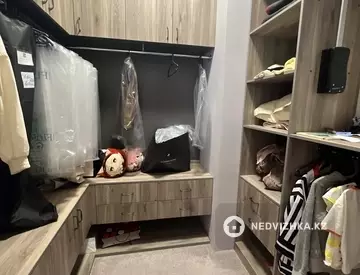 219 м², 4-комнатная квартира, этаж 2 из 3, 219 м², изображение - 12
