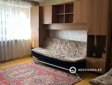 1-комнатная квартира, этаж 3 из 5, 31 м²