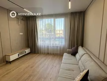 2-комнатная квартира, этаж 1 из 10, 48 м²