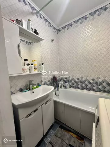 3-комнатная квартира, этаж 1 из 5, 76 м²