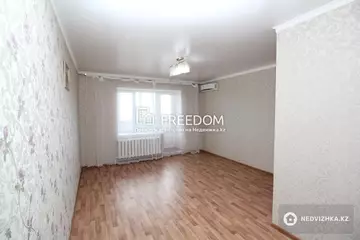 1-комнатная квартира, этаж 9 из 10, 40 м²