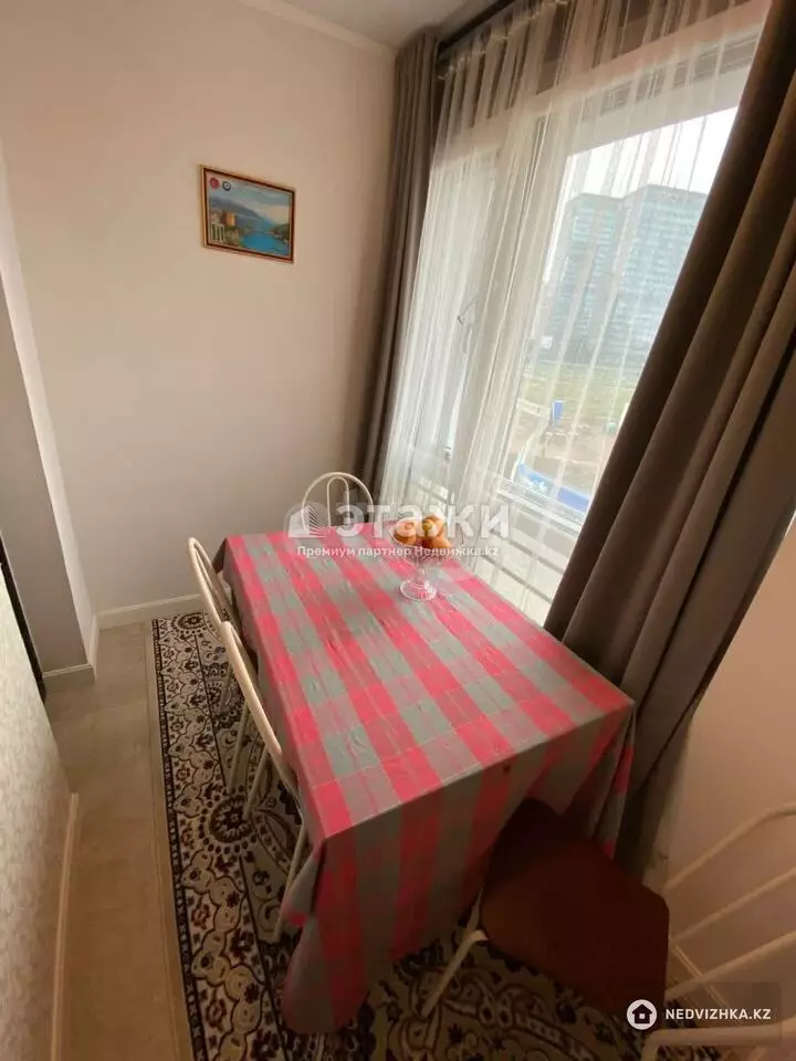 56 м², 2-комнатная квартира, этаж 2 из 12, 56 м², изображение - 1